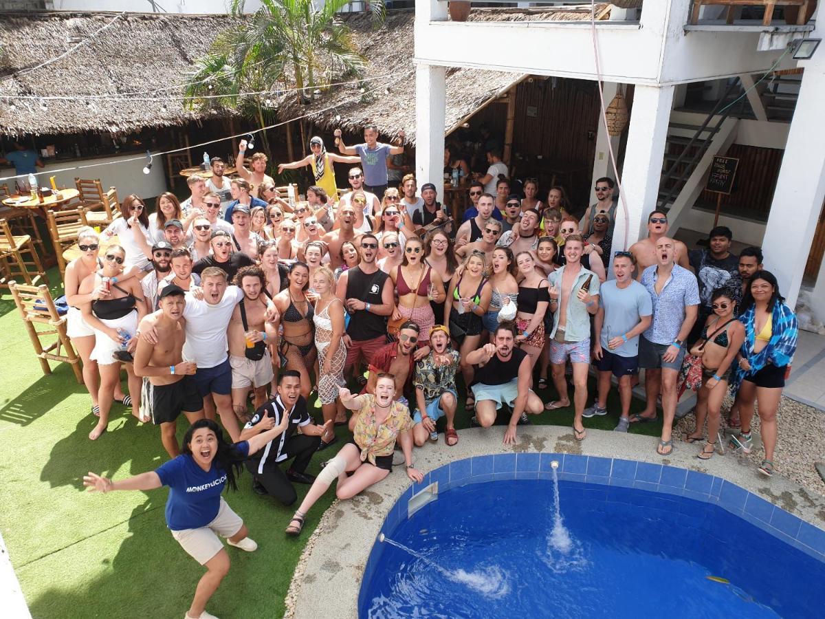 Boracay Island マッド モンキー ホステル ボラカイホステル エクステリア 写真